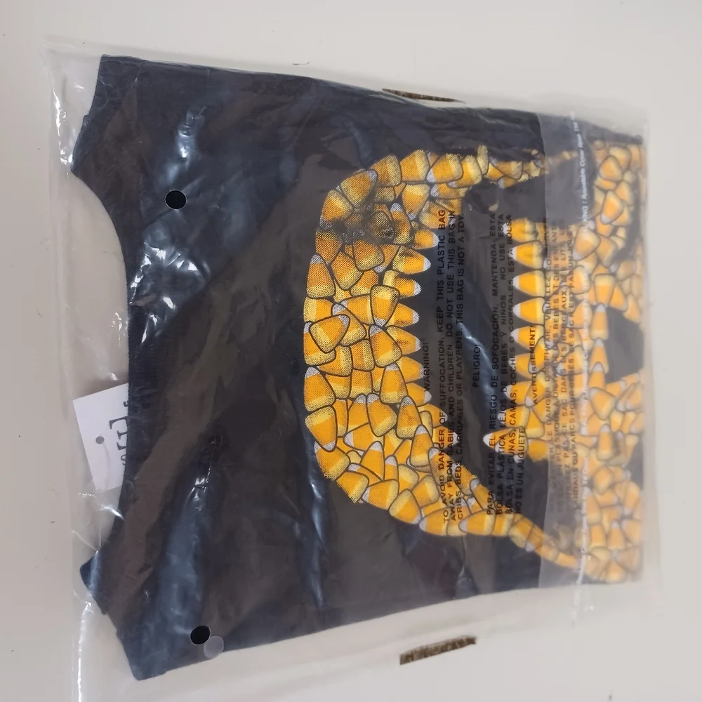 Candy skull tee M age 6-8